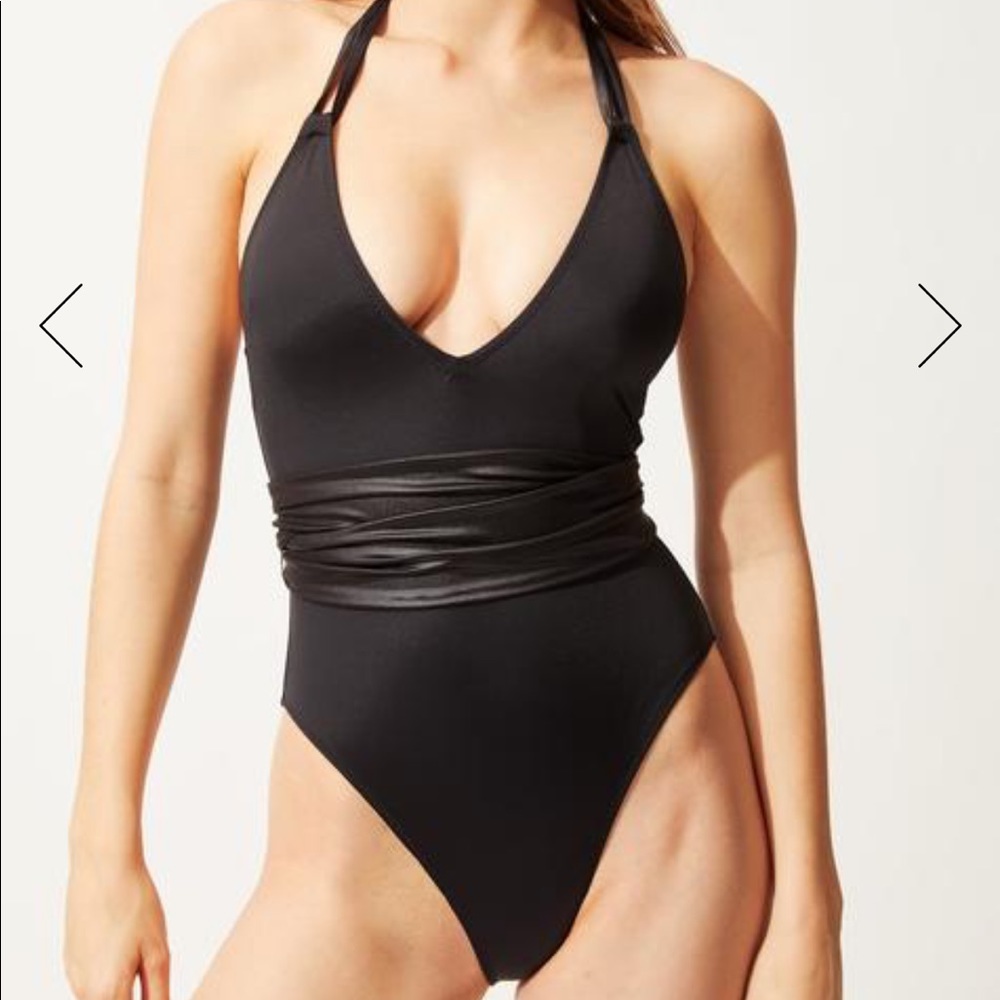 Solid & Striped The Lou One Piece Black (XS) NWT - Picture 6 of 15